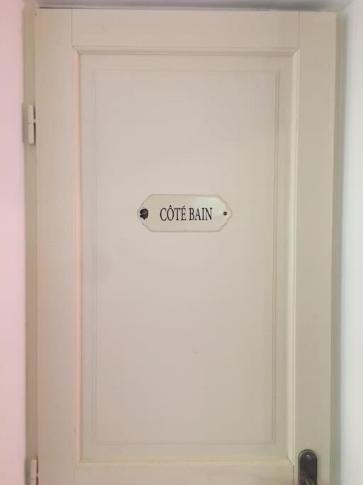 Maisonnette En Clairiere De Foret Gambais Esterno foto